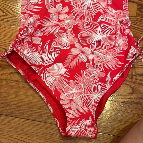 Skinny Dippers swimsuit size L. New - Picture 6 of 11